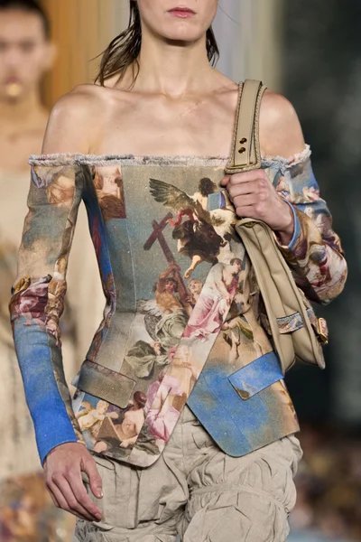 Look 109